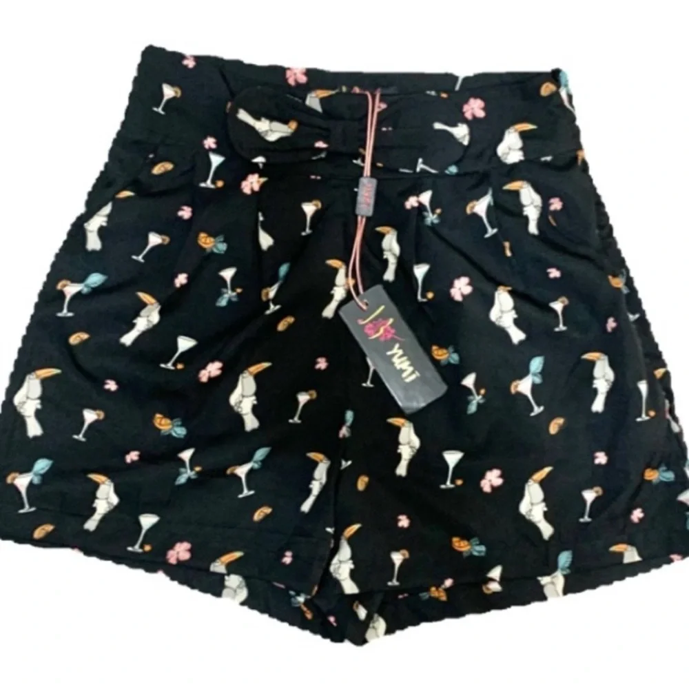 Yumi Bow Toucan Martini Shorts - 4 Pockets - US 2/4 - NEW
